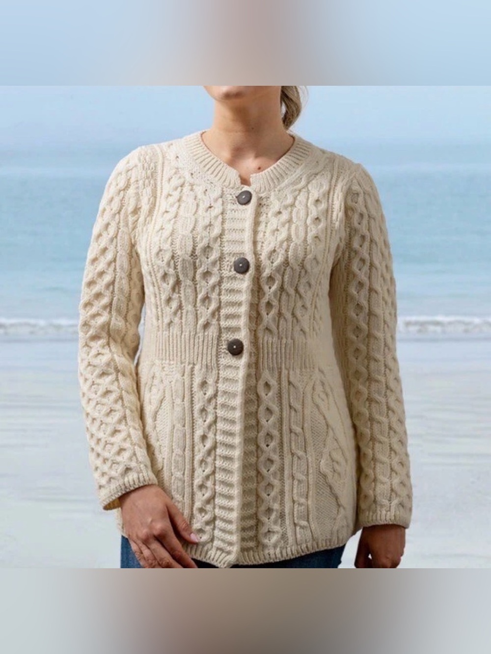 Carraig Donn 100% Merino Wool Irish Aran Cable Knit Cardigan M